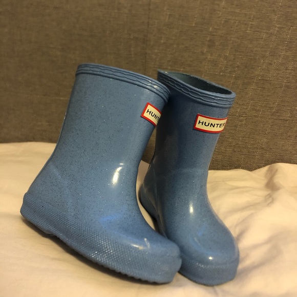 hunter rain boots size 5